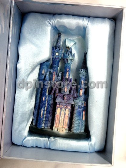 Disney Castle Collection Series 1/10 Ornament Limited Release