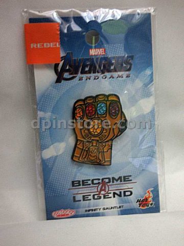 Hot Toys Marvel Avengers Endgame Cosbaby Infinity Gauntlet Pin