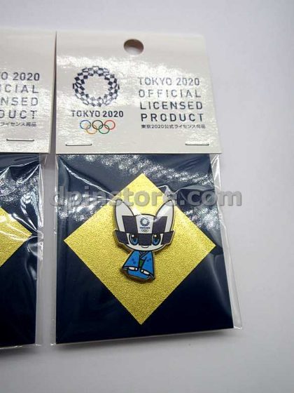 Tokyo 2020 Olympic Mascot Pin Set of 2